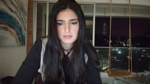 hollyshit_ online show from 17, 3, 2026