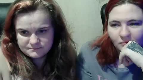 HollyXEva online show from 31, 1, 2026