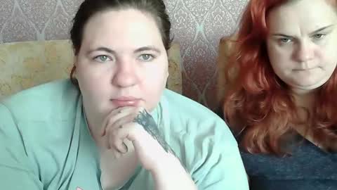 HollyXEva online show from 3, 5, 2026