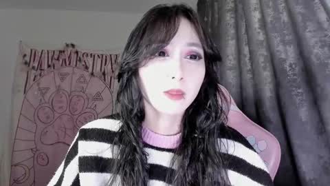 Snapshot of holy420loly chatting on 20, 9, 2025 Ho Lee Sheet online show from 20, 9, 2025