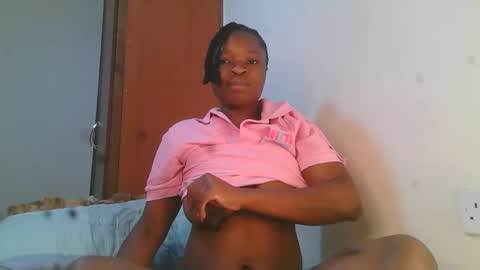 holy_ebony online show from 12, 5, 2026