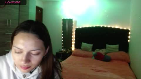 Juli online show from 17, 10, 2025