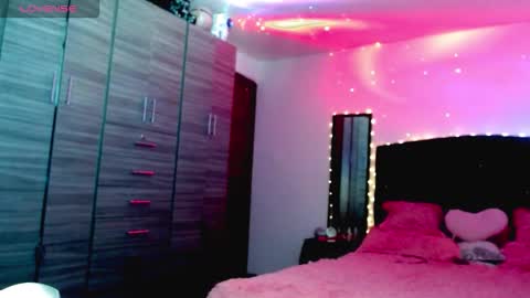 Juli online show from 15, 11, 2025