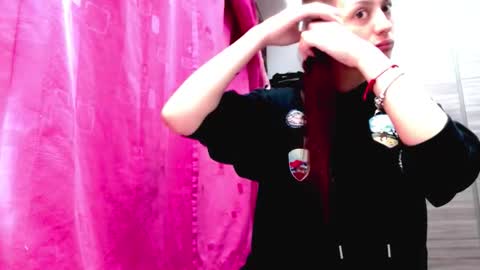 Juli online show from 18, 2, 2026