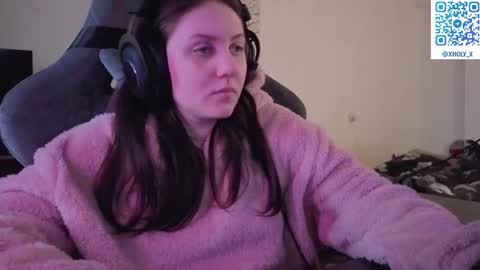 Snapshot of holy_kveta chatting on 7, 2, 2026 Kviki online show from 7, 2, 2026