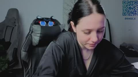 Snapshot of holy_kveta chatting on 1, 5, 2026 Kviki online show from 1, 5, 2026