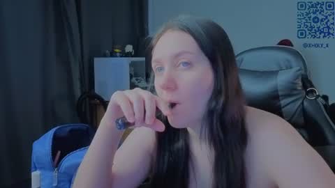 Snapshot of holy_kveta chatting on 11, 6, 2026 Kviki online show from 11, 6, 2026