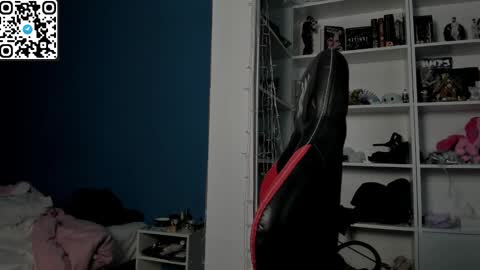 holy_mistresss online show from 13, 1, 2026