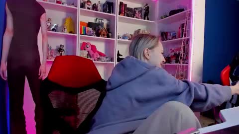 Snapshot of holy_rumi chatting on 18, 1, 2026 Rumi online show from 18, 1, 2026