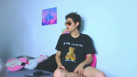      online show from 26, 3, 2026