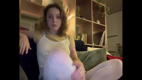 dori not holy get my tg channel with link from description under last photo online show from 11, 9, 2025