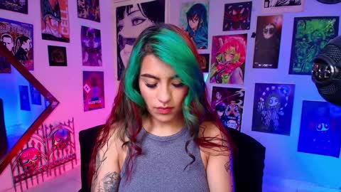   online show from 28, 1, 2025