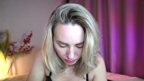 Snapshot of holyyy_fuck chatting on 24, 12, 2024 Vicky my another account here - desperate clit online show from 24, 12, 2024
