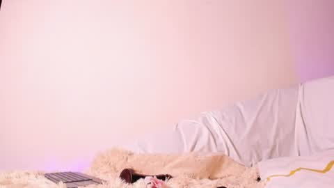 Snapshot of honey__monroe chatting on 7, 7, 2026 honey monroe online show from 7, 7, 2026