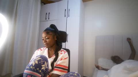 honey drop online show from 12, 4, 2026