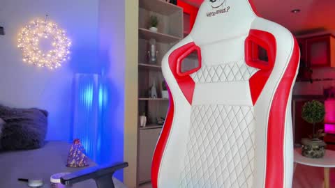 Snapshot of honey_fox01 chatting on 22, 1, 2025 HONEY online show from 22, 1, 2025