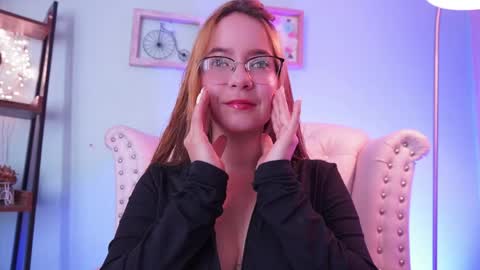 HONEY online show from 7, 4, 2026