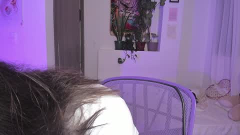 Snapshot of honey_hoe chatting on 7, 2, 2025 Lau online show from 7, 2, 2025