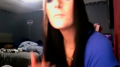 honeybabiii6969 online show from 18, 2, 2026