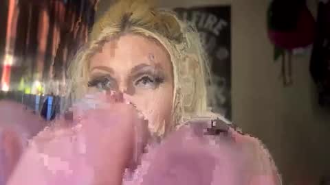 Snapshot of honeybuhnny chatting on 15, 2, 2026 honeybuhnny online show from 15, 2, 2026