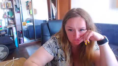 HoneydewMolly online show from 17, 7, 2026