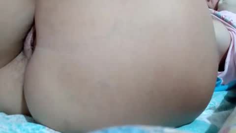 Snapshot of honeyjuice7 chatting on 30, 9, 2025 Sensimilla online show from 30, 9, 2025