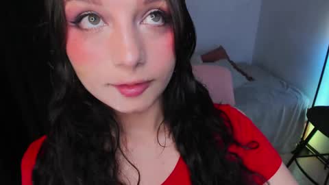 Snapshot of honeymoontea chatting on 3, 6, 2026 online show from 3, 6, 2026