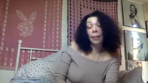 Snapshot of honeyruby chatting on 6, 2, 2026 Ruby Sparks online show from 6, 2, 2026