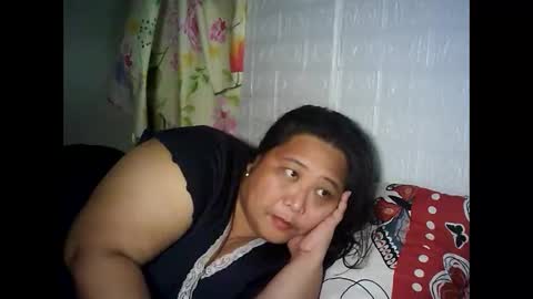 Snapshot of honeyvonz chatting on 17, 3, 2026 Merry online show from 17, 3, 2026