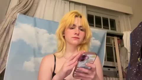 Snapshot of honeyxlimbed chatting on 3, 6, 2026 Emi Rose online show from 3, 6, 2026