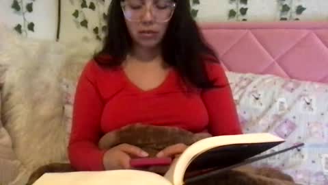 honeyyy89 online show from 17, 1, 2026