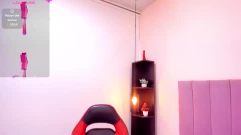 holly online show from 21, 11, 2025