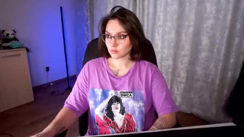 Karina online show from 20, 10, 2025