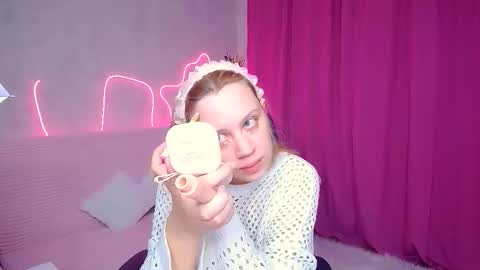 Snapshot of hope_happyyy chatting on 9, 11, 2025 hope happyyy online show from 9, 11, 2025