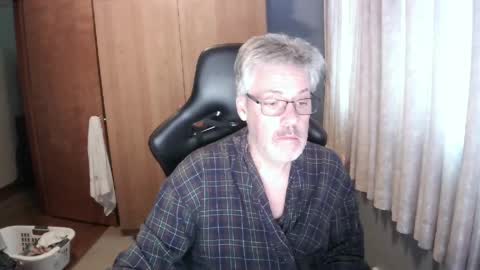 Snapshot of horndoggyx1 chatting on 30, 5, 2026 horndoggy online show from 30, 5, 2026