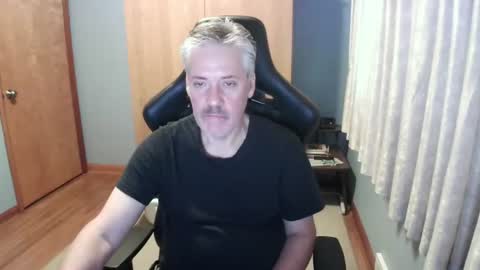 Snapshot of horndoggyx1 chatting on 10, 7, 2026 horndoggy online show from 10, 7, 2026