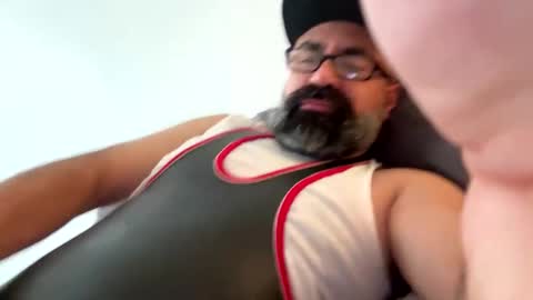 Snapshot of hornedupnwild chatting on 20, 12, 2024 Showing off gets me off online show from 20, 12, 2024