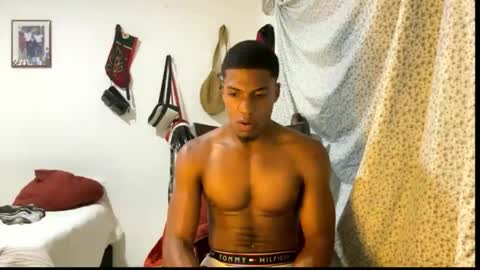 Snapshot of horneyguy2399 chatting on 27, 4, 2026 sugarbaby online show from 27, 4, 2026