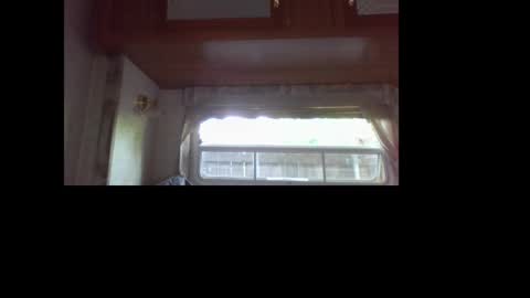 Snapshot of horneyjoe48 chatting on 18, 4, 2026 joey online show from 18, 4, 2026