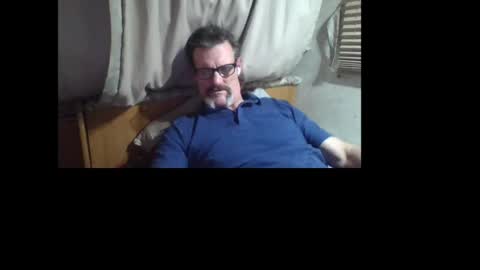 Snapshot of horneyjoe48 chatting on 22, 4, 2026 joey online show from 22, 4, 2026