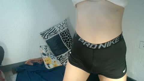 horniestleah online show from 29, 6, 2026