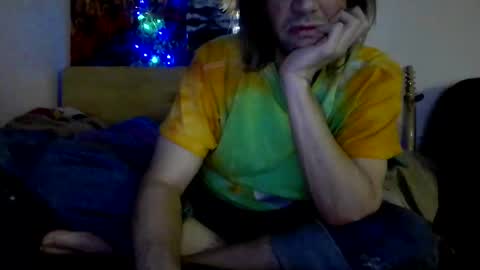 Snapshot of horny_hippie420 chatting on 17, 11, 2025 Horny Rockstar420 online show from 17, 11, 2025