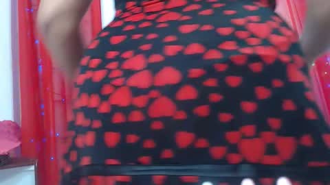 Snapshot of horny_mommy17 chatting on 6, 2, 2026 armina online show from 6, 2, 2026