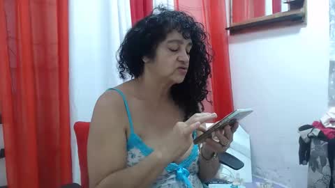 Snapshot of horny_mommy17 chatting on 16, 2, 2026 armina online show from 16, 2, 2026