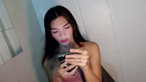 Rhiana online show from 9, 7, 2026