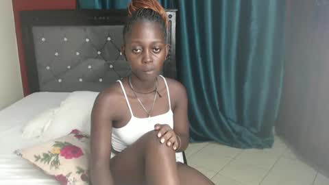 Snapshot of hornybella4 chatting on 29, 12, 2024 Bella online show from 29, 12, 2024