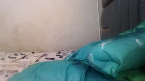 Snapshot of hornybella84 chatting on 18, 6, 2026 Bella online show from 18, 6, 2026