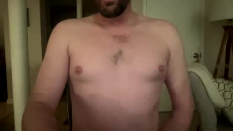 Snapshot of hornybottomdaddy chatting on 24, 2, 2025 hornybottomdaddy online show from 24, 2, 2025