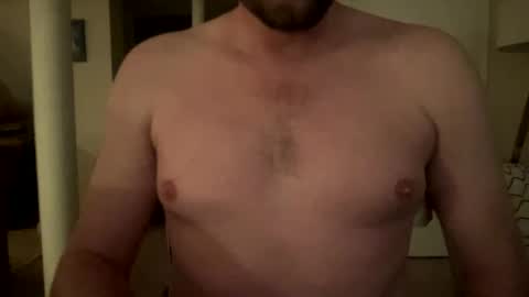 Snapshot of hornybottomdaddy chatting on 6, 3, 2025 hornybottomdaddy online show from 6, 3, 2025