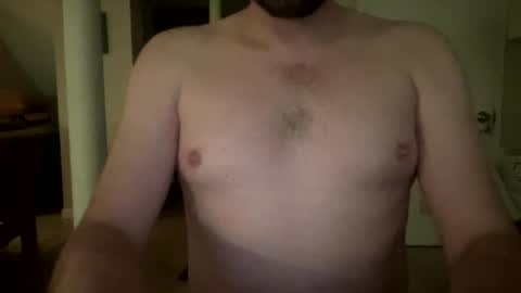 Snapshot of hornybottomdaddy chatting on 10, 3, 2025 hornybottomdaddy online show from 10, 3, 2025